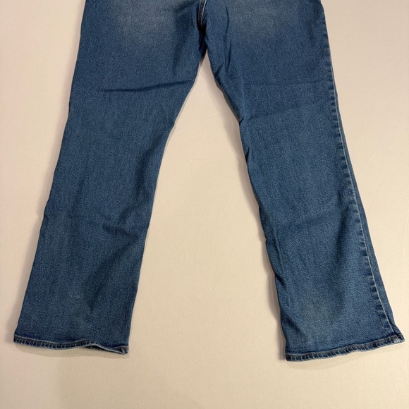 Old Navy Mens Straight Leg Built-In Flex Jeans - Size 40x32 - Blue Denim - Picture 8 of 9